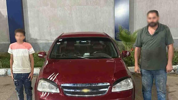 الامن يتحفظ على سيارة يقودها طفل بالعاشر من رمضان