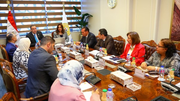 وزيرة التنمية المحلية 