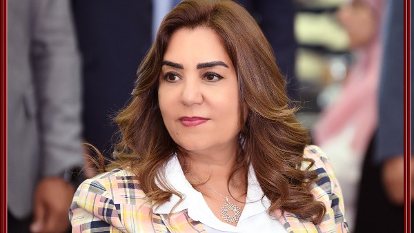 وزيرة البيئة