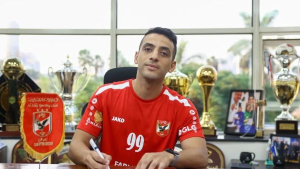 الأهلي يتعاقد مع أحمد عوض لتدعيم «رجال اليد»