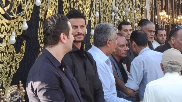 عزاء والد محمد الشناوي 