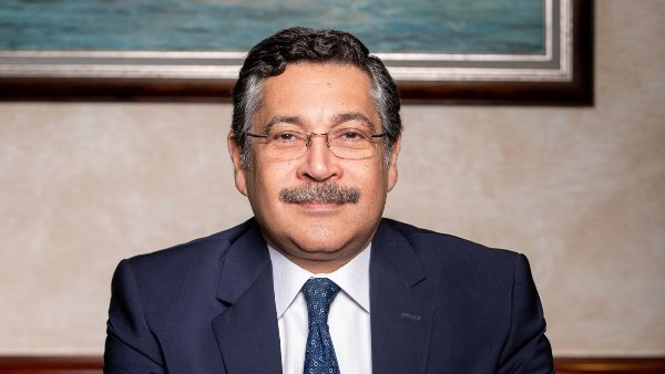 حسن غانم 