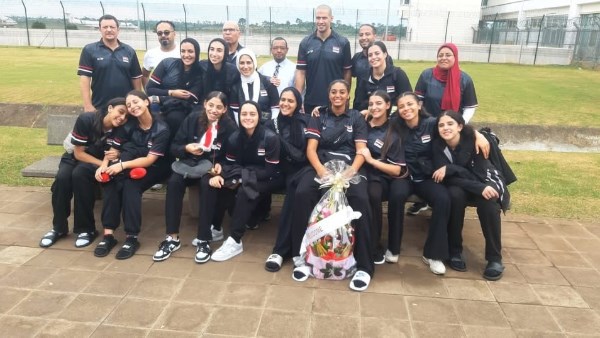 منتخب شابات الكرة الطائرة  يصل  إلى الكاميرون للمشاركة في بطولة الأمم الإفريقية