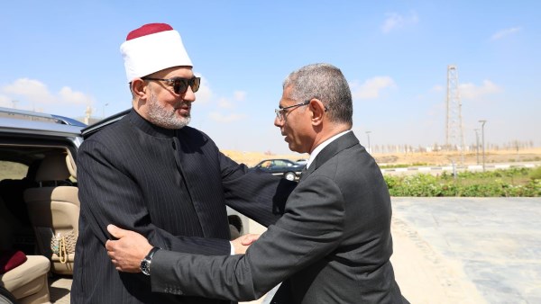 مفتي الجمهورية: المستجدات الفلكية تتطلب اجتهادًا مؤسسيًا منضبطا.. وتطبيق أحكام الأرض على رواد الفضاء دون مراعاة الواقع إخلال بمقاصد الشريعة