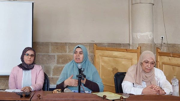 ملتقى المرأة بالجامع الأزهر: د. منى الشاعر: تجربة المدينة المنورة في العهد النبوي نموذجاً يُحتذى به في جهود النهوض بالأمة