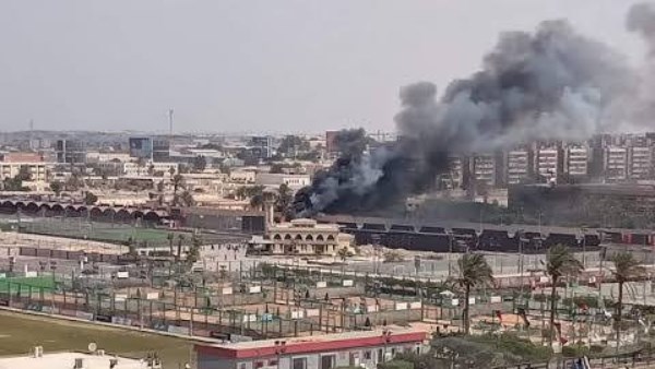 جانب من الحريق 