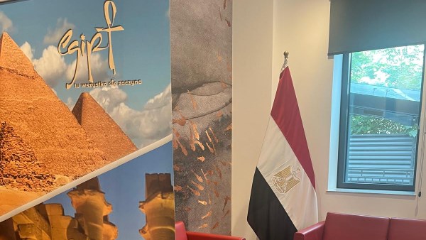 لجان الانتخابات بالخارج 