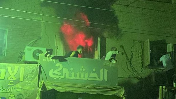 لقطة من الحريق 