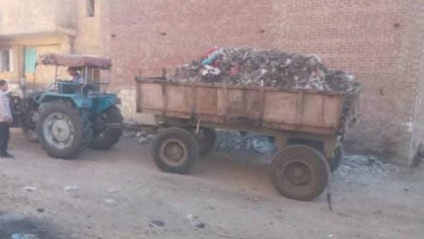 البحيرة: رفع 150 طن تراكمات ومخلفات صلبة خلال حملة مكبرة بقرى مركز شرنوب
