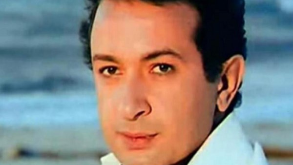 في ذكرى رحيله.. تعرف على قصة حب نور الشريف لنادي الزمالك 