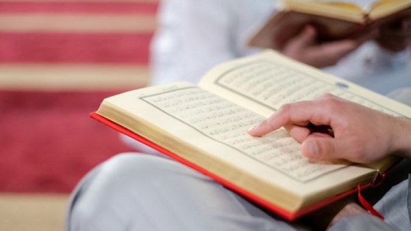 85784 مشتركًا من المصريين والأجانب.. الأزهر يطلق النسخة الثانية من اليوم العالمي للسرد القرآني
