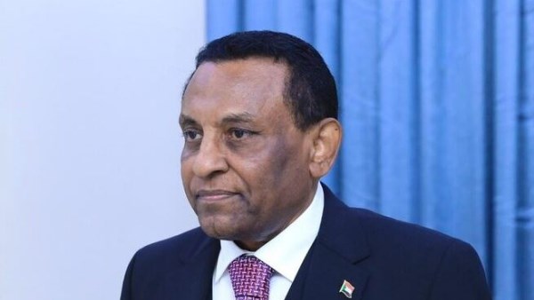 رئيس الوزراء السوداني كامل إدريس