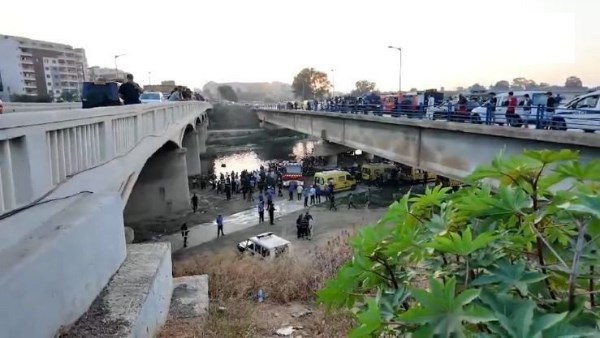 سقوط حافلة في الجزائر