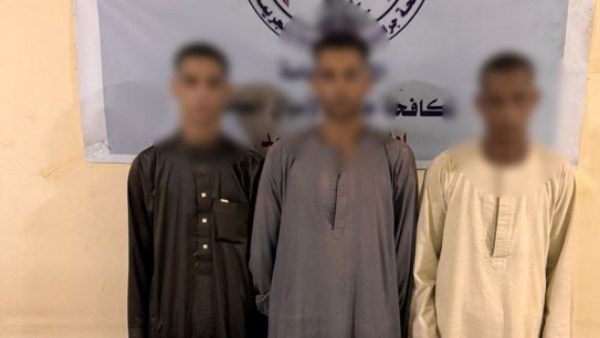 محتاجين نحدث بيناتك.. سقوط عصابة سرقة عملاء البنوك