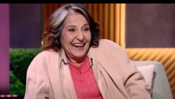 الفنانة حنان يوسف 