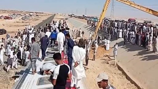 فصل فوري.. وزير النقل: محاسبة المتسبب في حادث قطار مطروح وخالص التعازي لأسر المتوفين