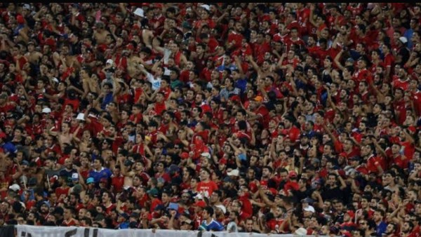 مشجع كرة ديلفري.. فيديو الـ 500 جنيه يثير الجدل على مواقع التواصل
