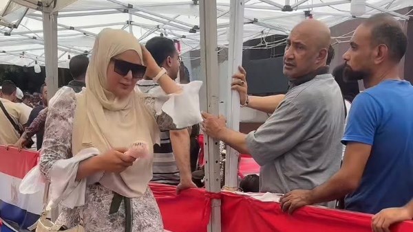 أول ظهور ل سما المصري بعد ارتداء الحجاب للإدلاء بصوتها في انتخابات الشيوخ