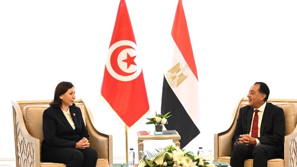 مدبولي ونظيرته التونسية 