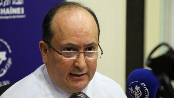 الرئيس الجزائري يكلف سيفي غريب بتشكيل حكومة جديدة