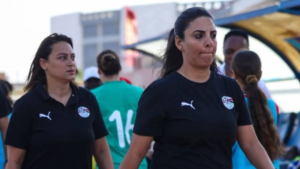 لاعبة محترمة.. مدربة منتخب الناشئات تكشف تفاصيل خناقة مباراة مصر وغينيا