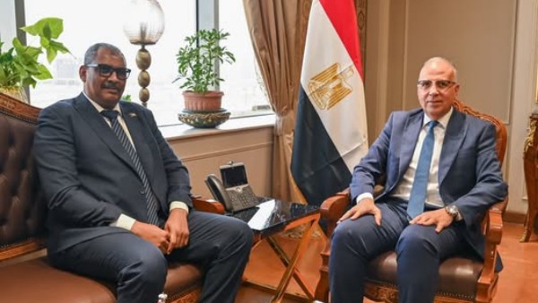 وزير الموارد المائية والرى 