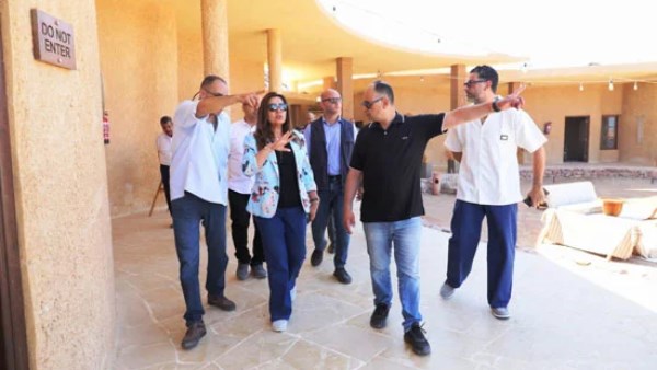 وزيرة التنمية المحلية 