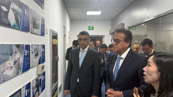 جانب من الزيارة 