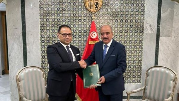 باسم حسن سفير مصر لدى تونس