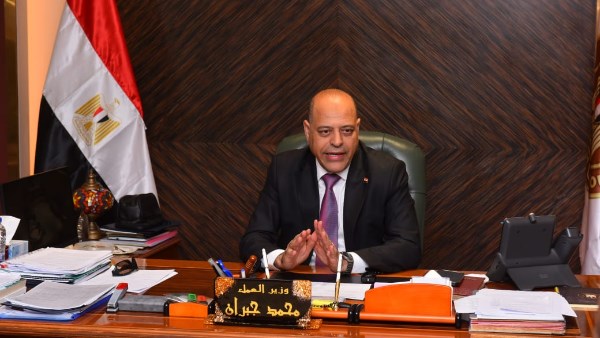 وزير العمل
