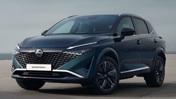 نيسان قاشقاي تحصد عدد من الجوائز كأفضل سيارة SUV في فئتها
