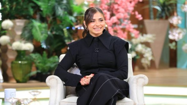  السباحة السورية يسرى مارديني