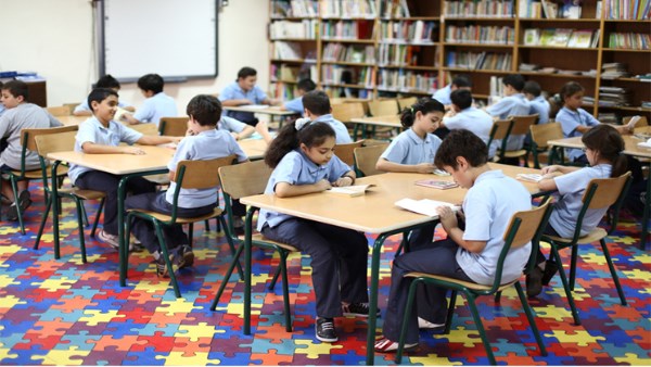 قرار عاجل من التعليم بشأن مكتبات المدارس قبل العام الدراسي الجديد