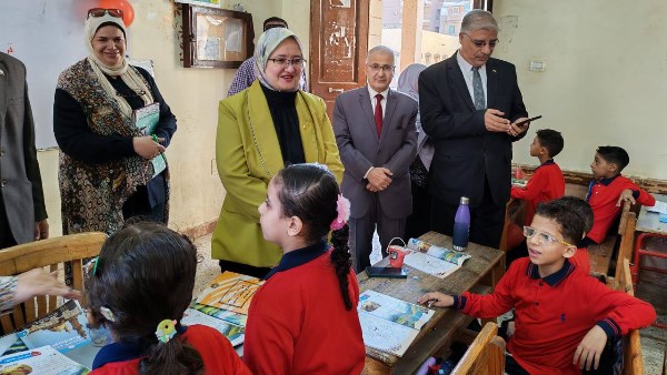 رئيس الإدارة المركزية للتعليم العام تتفقد مدارس المنوفية
