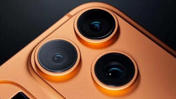 نظام كاميرات iPhone 17 Pro .. ثلاث كاميرات Fusion بدقة 48 ميجابكسل وتقريب بصري يصل إلى 8x