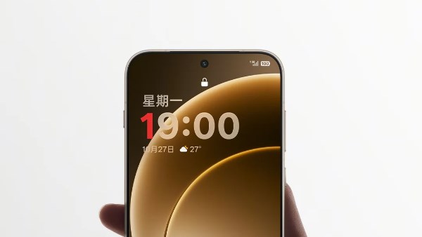  OnePlus 15 