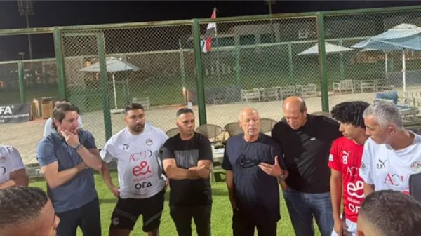 صورة من اللقاء