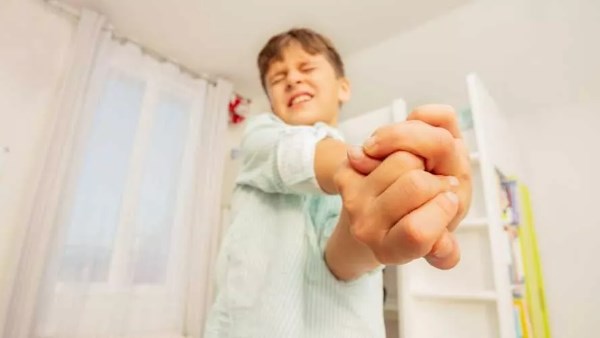 أعراض التوحّد عند الأطفال.. كيف تكتشفين العلامات المبكرة؟ 