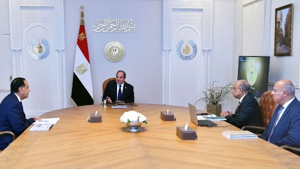اجتماع الرئيس السيسي 