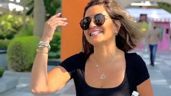 كب مكشوف..منة فضالى تخطف الانظار بإطلالة ملفتة