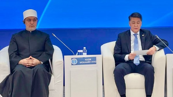 المفتي: الأديان ليست سببًا للفرقة بل قوة للوحدة الإنسانية لالتقائها على العدل والرحمة والصدق