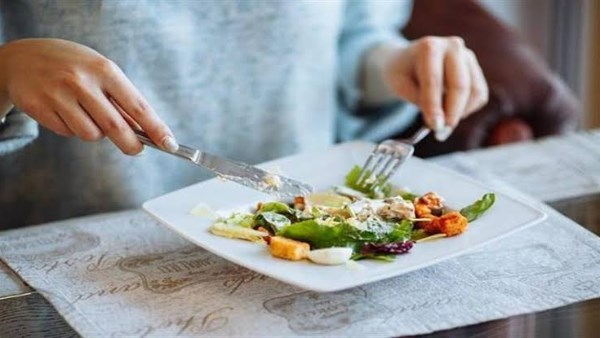أطعمة تسبب ضعف الذاكرة وانخفاض الكتلة العصبية
