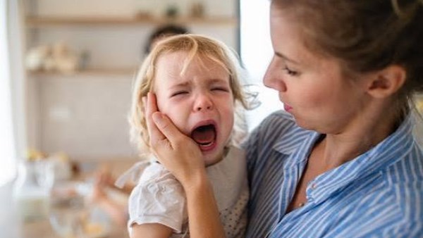 نصائح للتعامل مع نوبات الغضب للأطفال