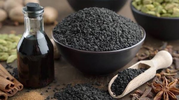 فوائد حبة البركة الصحية