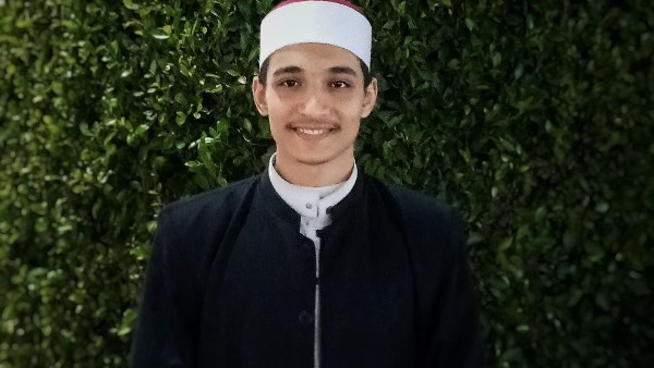 صاحب فيديو تحريم المولد النبوي يعتذر 