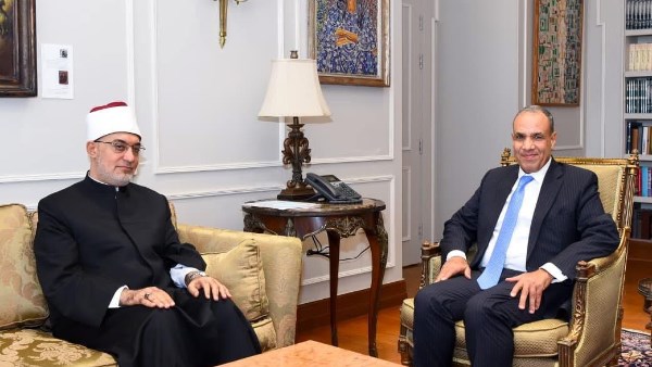 وزير الخارجية يستقبل مفتي الجمهورية
