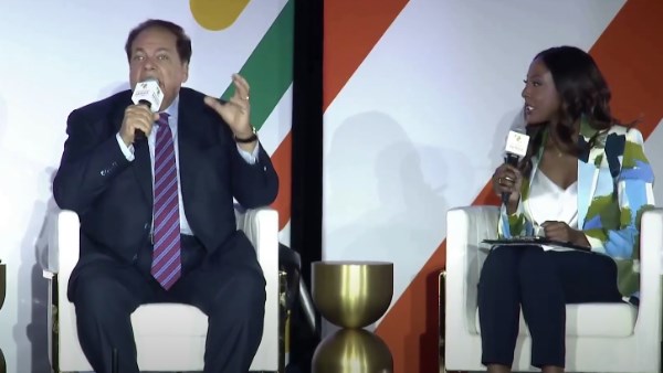  النائب محمد أبو العينين وكيل مجلس النواب