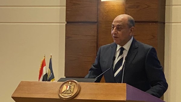 الفريق محمد عباس حلمي هاشم،