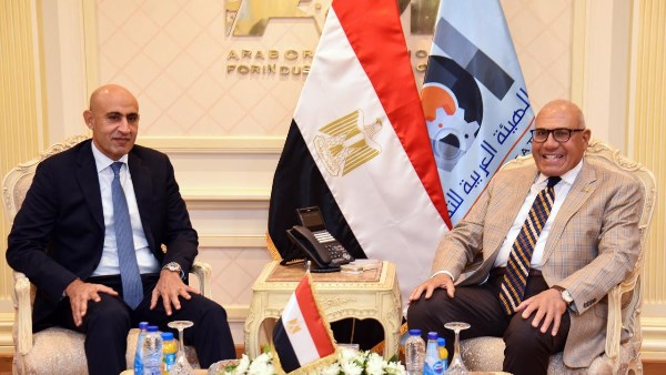 للواء أ.ح مهندس مختار عبداللطيف رئيس الهيئة العربية للتصنيع