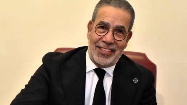 مدحت العدل 